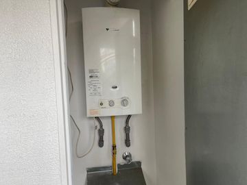 CERCANO A LA  PDI
