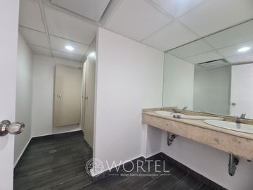 Renta de Oficina Anzures | 104 m2 | Acondicionada