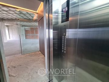 Renta de Oficina Condesa | 375 m2 | A Estrenar