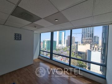 Renta de Oficina Reforma | 1,430 m2 | Acondicionada