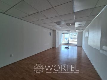 Renta de Oficina Reforma | 1,430 m2 | Acondicionada