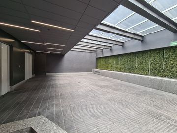 Renta de Oficina Av. Universidad | 600 m2 | Estrenar