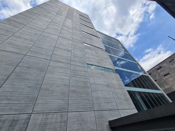 Renta de Oficina Av. Universidad | 600 m2 | Estrenar