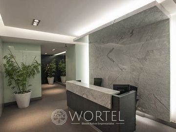 Renta de Oficina Del Valle | 365 m2 | Acondicionada