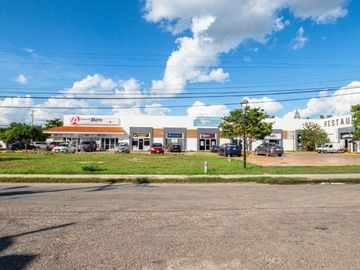 Terreno comercial en renta sobre avenida García Lavín, en Mérida