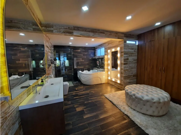 SE VENDE CASA DE LUJO EN VALLE DEL LILI DC 10223149