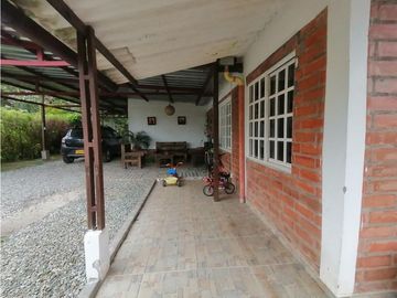Se Arrienda Casa Campestre en Conjunto Vía Circasia Pereira