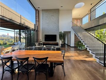 Venta Casa campestre Pantanillo El Retiro 530,15 Mts2