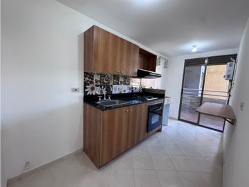 VENTA APARTAMENTO EN LOS COLORES UBICACION PRIVILEGIADA
