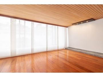 SANTA BARBARA CASA EN VENTA 367M2