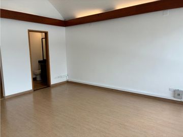 Oficina para arriendo en Santa Bibiana