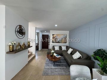 Casa en Venta | 3 Recámaras con Acabados de Lujo RAH2654