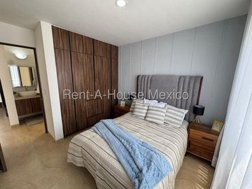 Casa en Venta | 3 Recámaras con Acabados de Lujo RAH2654