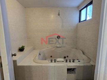 CASA EN VENTA EN EL CENTRO DE SALTILLO