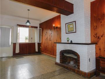 ALQUILER CASA PARA USO PROFESIONAL | UN DORMITORIO, UN BAÑO