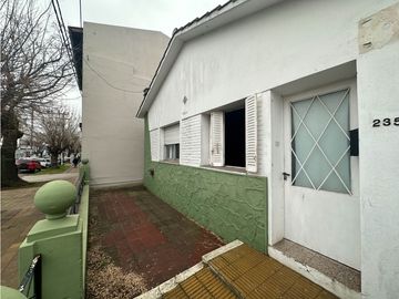 ALQUILER CASA PARA USO PROFESIONAL | UN DORMITORIO, UN BAÑO