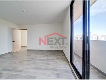 Casa en Venta en Privanza Calizas | A 3 Min del Club Campestre | 6 Paneles Solares | Jardín con Barra y Asador