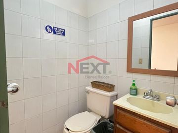 OFICINA EN VENTA EN COL. BUGAMBILIAS