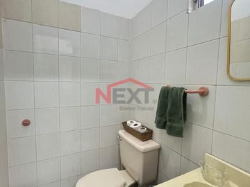 OFICINA EN VENTA EN COL. BUGAMBILIAS
