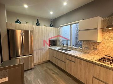 Casa en Venta LOS SILLERES, 1 PISO, 3 Recamaras