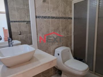 Casa en Renta Amueblada en La Rosaleda