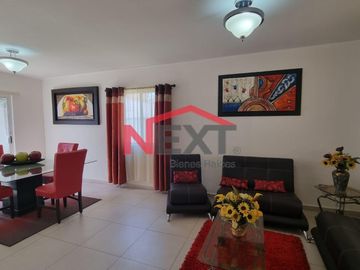 Casa en Renta Amueblada en La Rosaleda