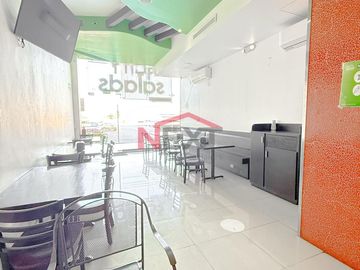 LOCAL EN RENTA EN PLAZA ANDENES