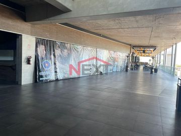 SE RENTA LOCAL COMERCIAL EN PLAZA GRAND KINO