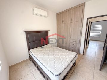 CASA EN RENTA EN ALTA FIRENZE RESIDENCIAL