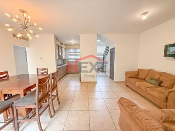 CASA EN RENTA EN ALTA FIRENZE RESIDENCIAL