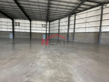 BODEGA EN RENTA COL. LA MANGA