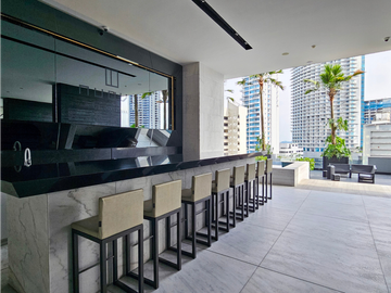Se Vende Apartamento Amoblado en Nuovo by Armani/Casa