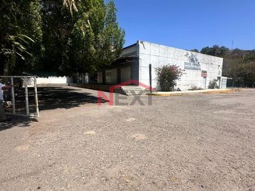 BODEGA EN RENTA EN COL. HACIENDA DE LA FLOR