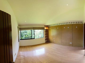 Departamento en Renta. Junto al Hospital Angeles.
