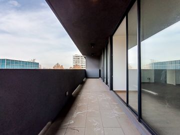 AMPLIO 1D2B CON TERRAZA EN PROVIDENCIA