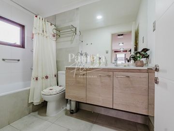 CASA 3D, 3B EN CONDOMINIO TAIQUÉN 1, COLINA, CERCA COLEGIO H