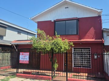 CASAS DEL TRIGAL OPORTUNIDAD AMPLIA 4 DORMITORIOS