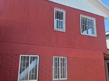 CASAS DEL TRIGAL OPORTUNIDAD AMPLIA 4 DORMITORIOS