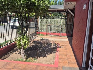 CASAS DEL TRIGAL OPORTUNIDAD AMPLIA 4 DORMITORIOS