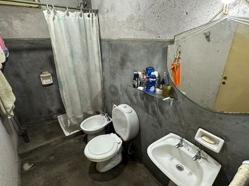 CASA EN VENTA 2 DORMITORIOS ALTO COMEDERO