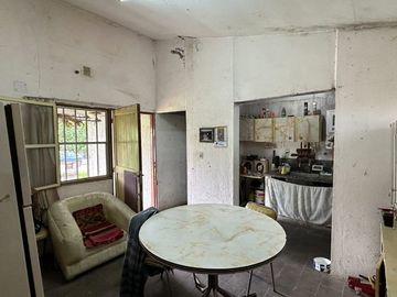 CASA EN VENTA 2 DORMITORIOS ALTO COMEDERO