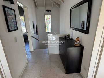 Casa en venta de 4 ambientes y pileta. Barrio La Candela. Pilar