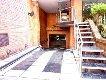 VENTA COCHERA DOBLE PORTÓN AUTOMATICO BELGRANO