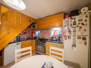 Venta PH en Almagro con terraza y muy luminoso