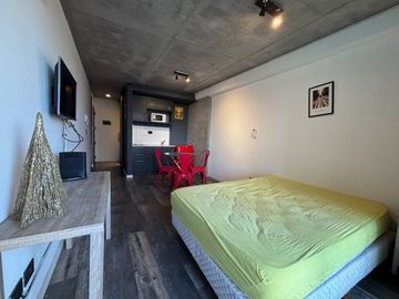 VENTA MONOAMBIENTE - LOURDES
