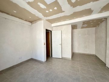 CASA EN VENTA 10 AMBIENTES VILLA LURO BALCON PATIO