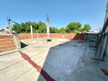 CASA EN VENTA 10 AMBIENTES VILLA LURO BALCON PATIO