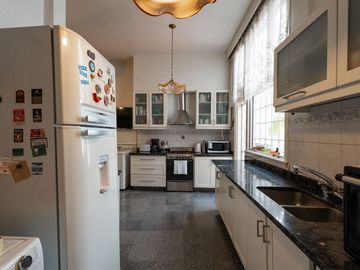 VENTA CASA 7 AMB COCHERA QUINCHO FLORESTA 268 M2