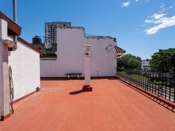 VENTA CASA 7 AMB COCHERA QUINCHO FLORESTA 268 M2