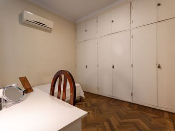 VENTA CASA 7 AMB COCHERA QUINCHO FLORESTA 268 M2